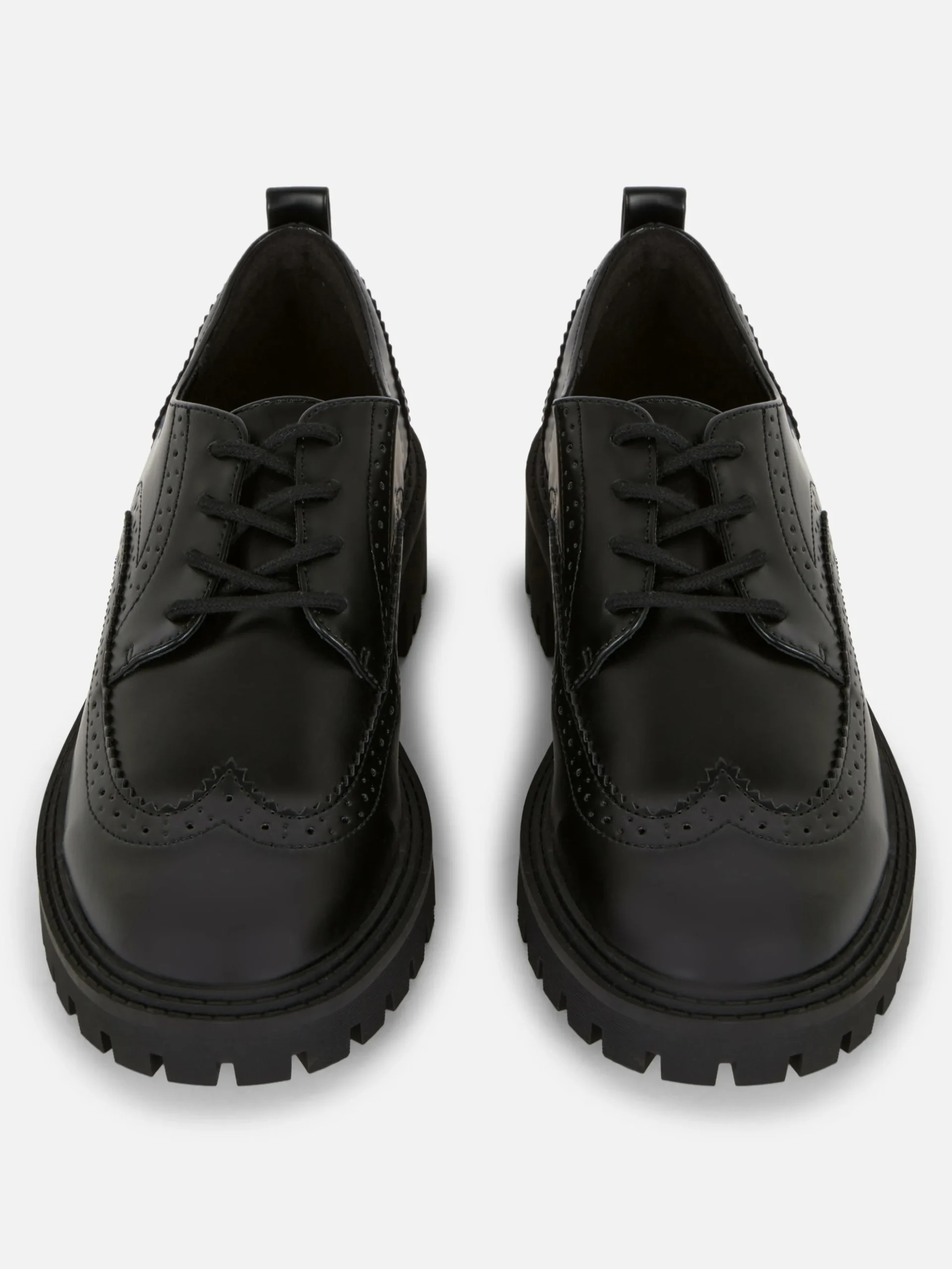 Chunky Lace-Up Wingtips