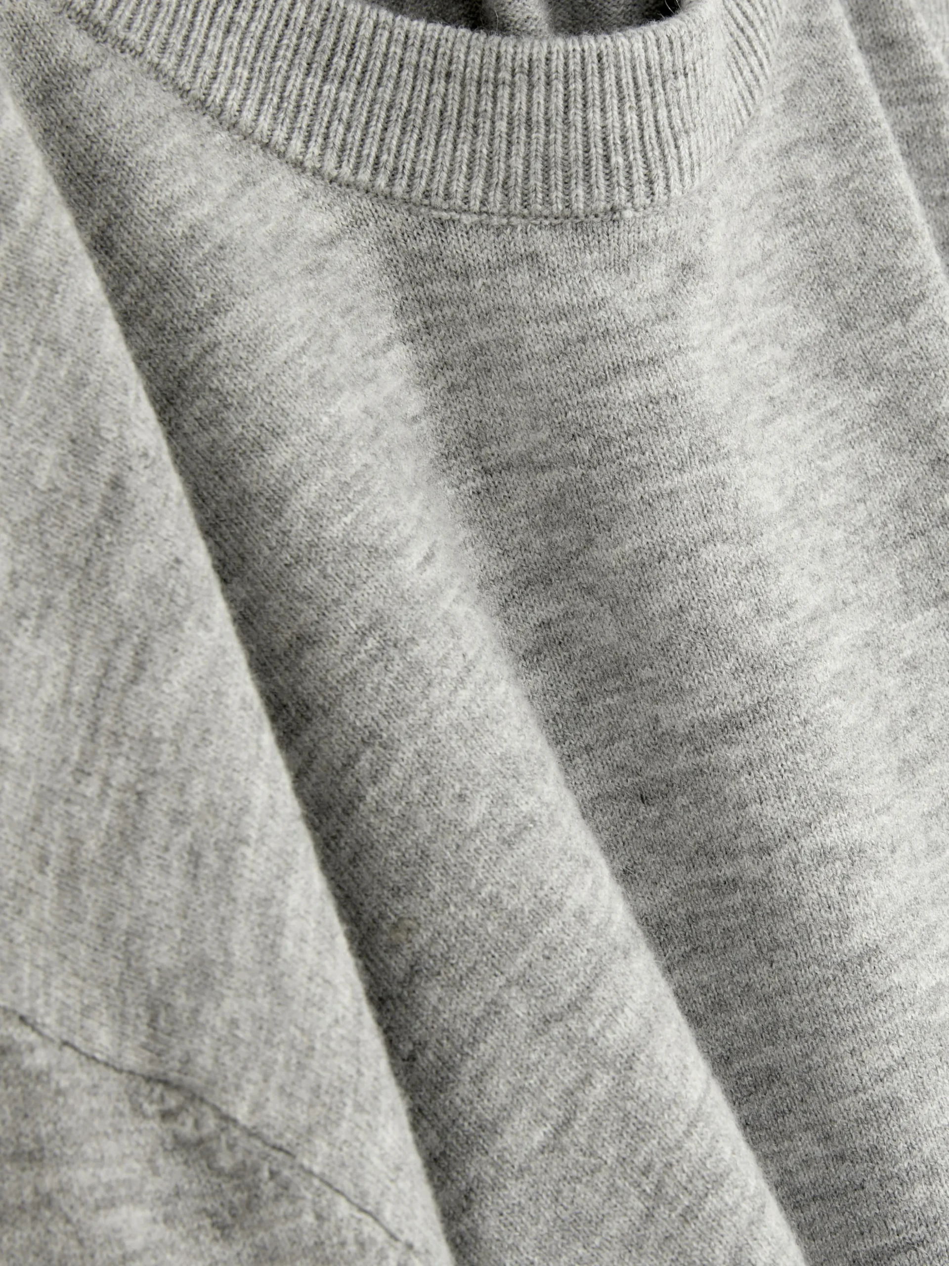 Crew Neck Fine Knit Sweater
