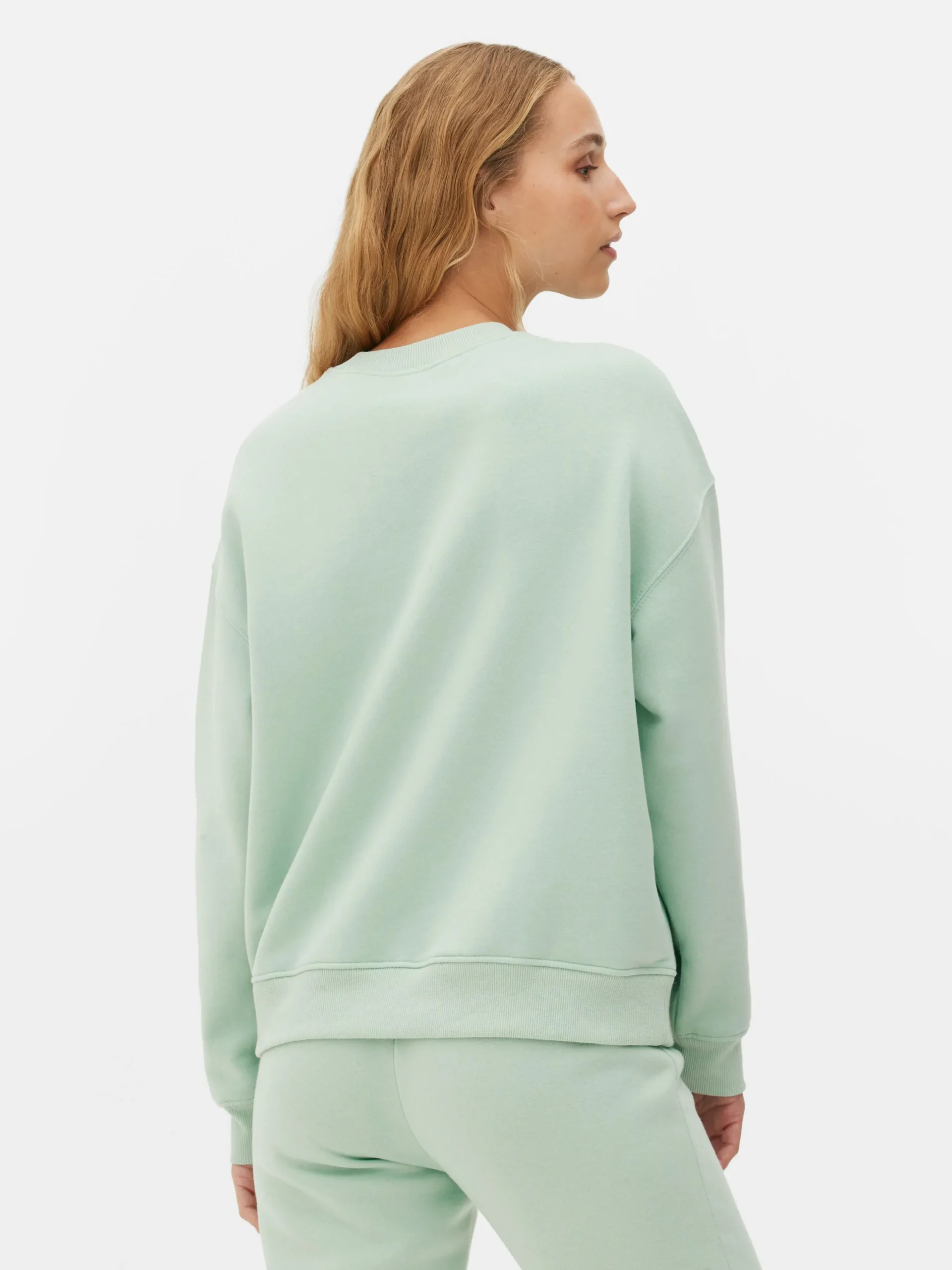 Essential Sweatshirt
