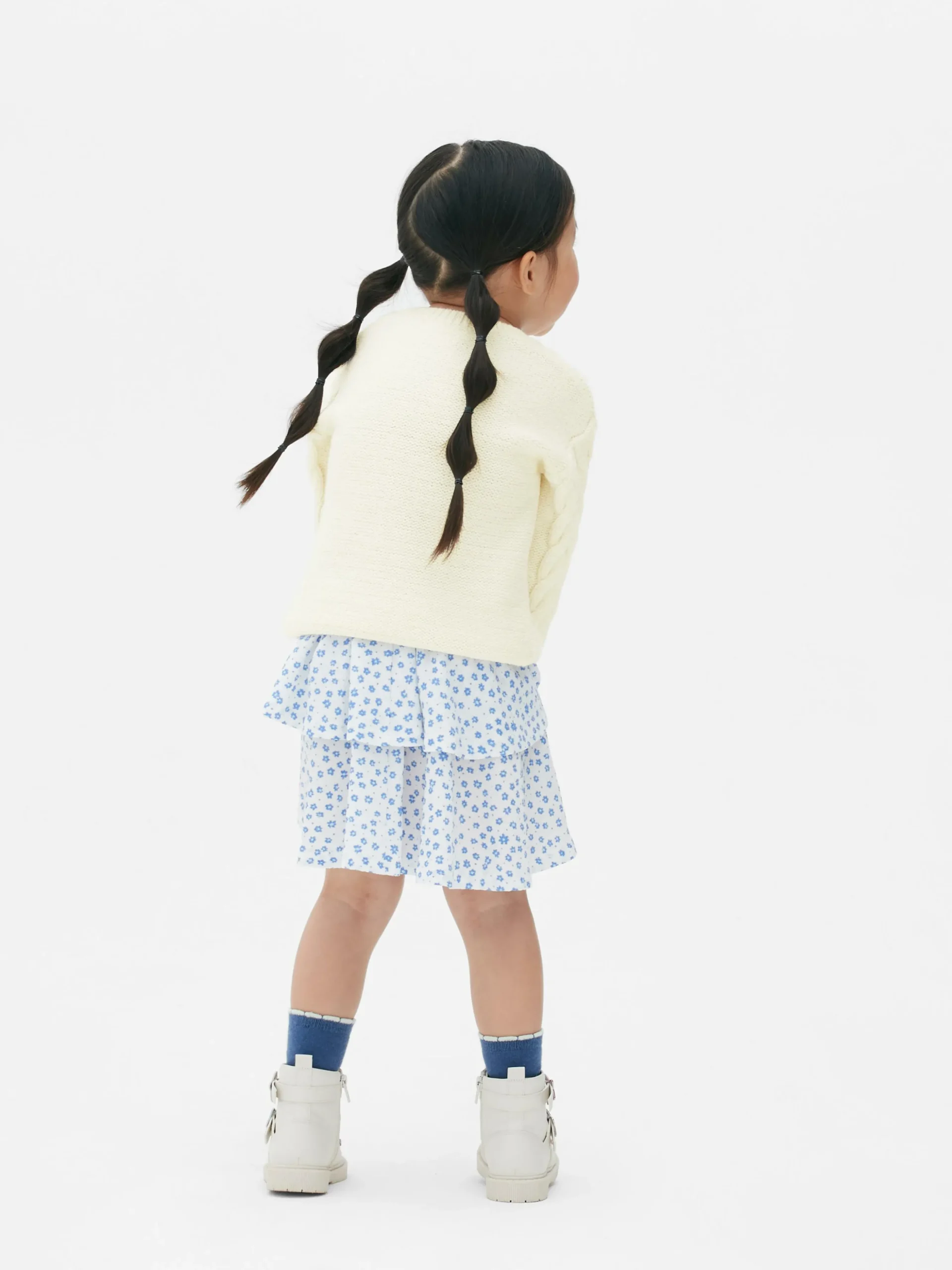 Floral Embroidered Cable Knit Sweater