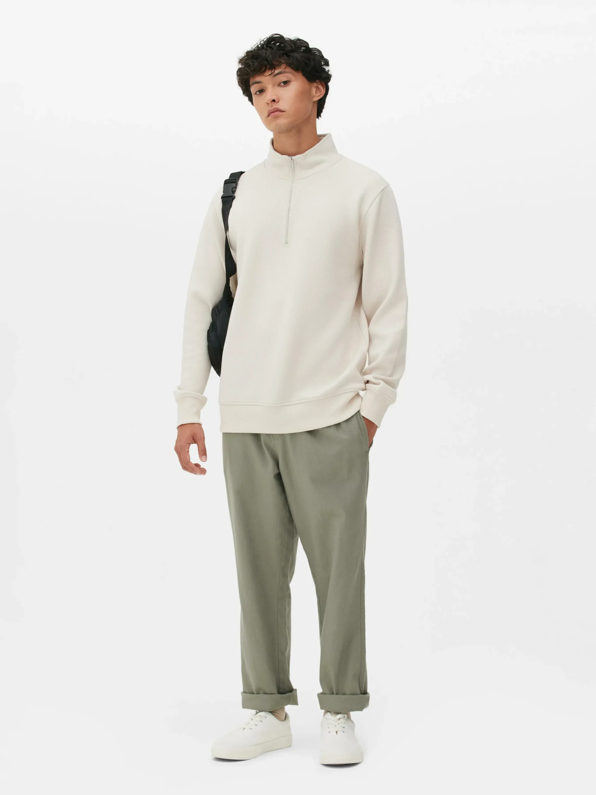 Geometric Textured Quarter-Zip Sweatshirt