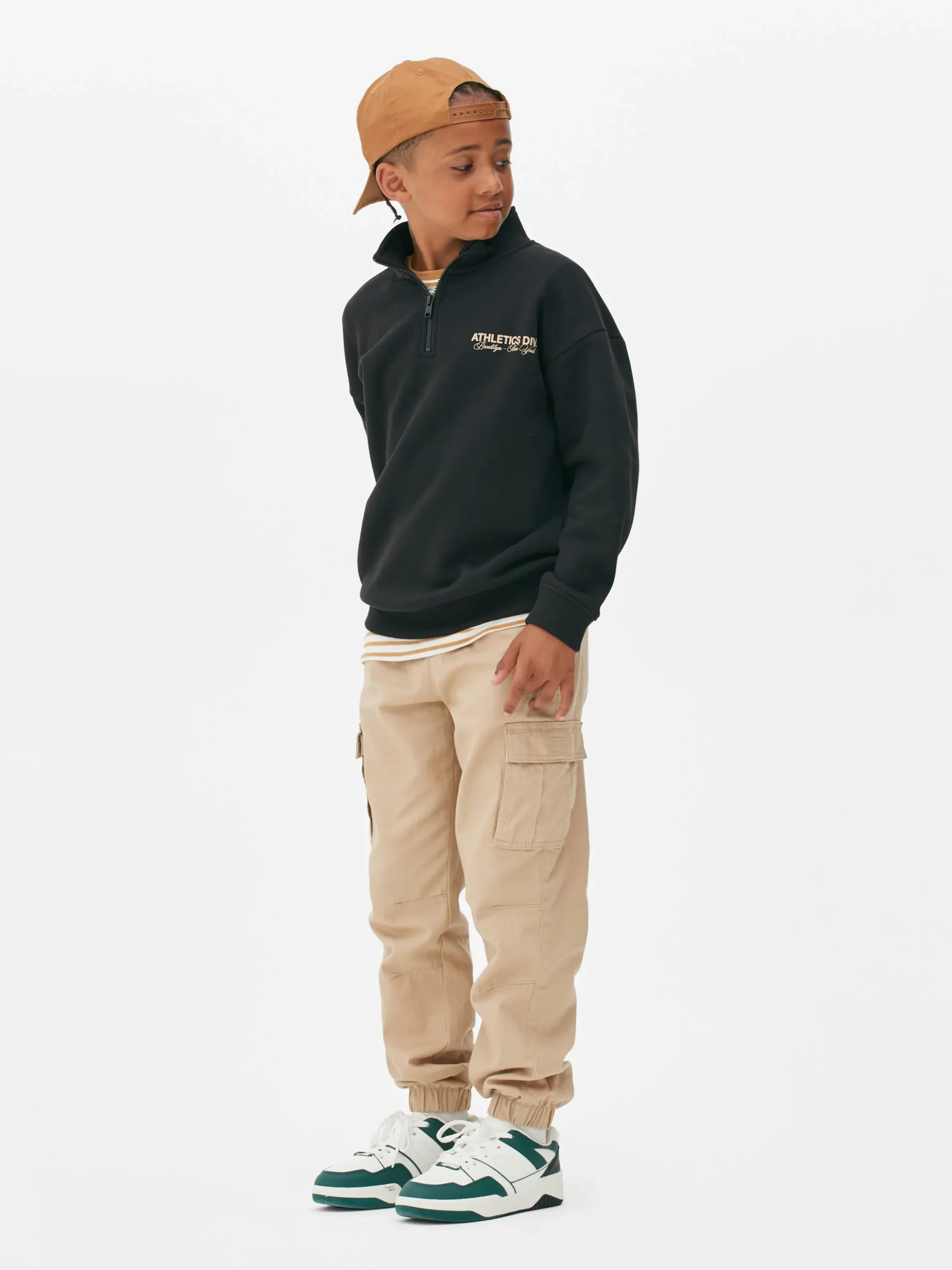 Graphic Funnel Neck Sweatshirt