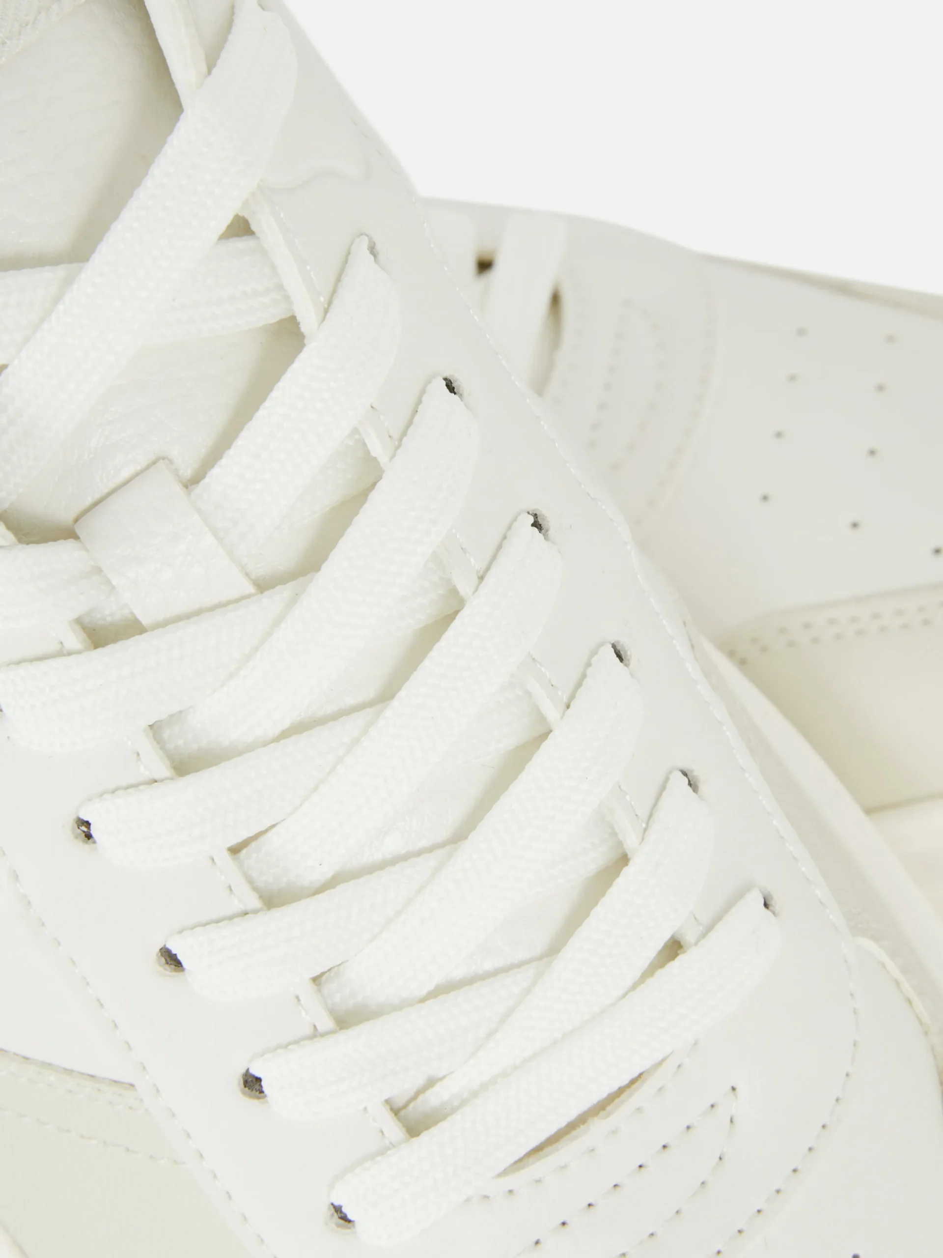 Kem Laced Low Tops