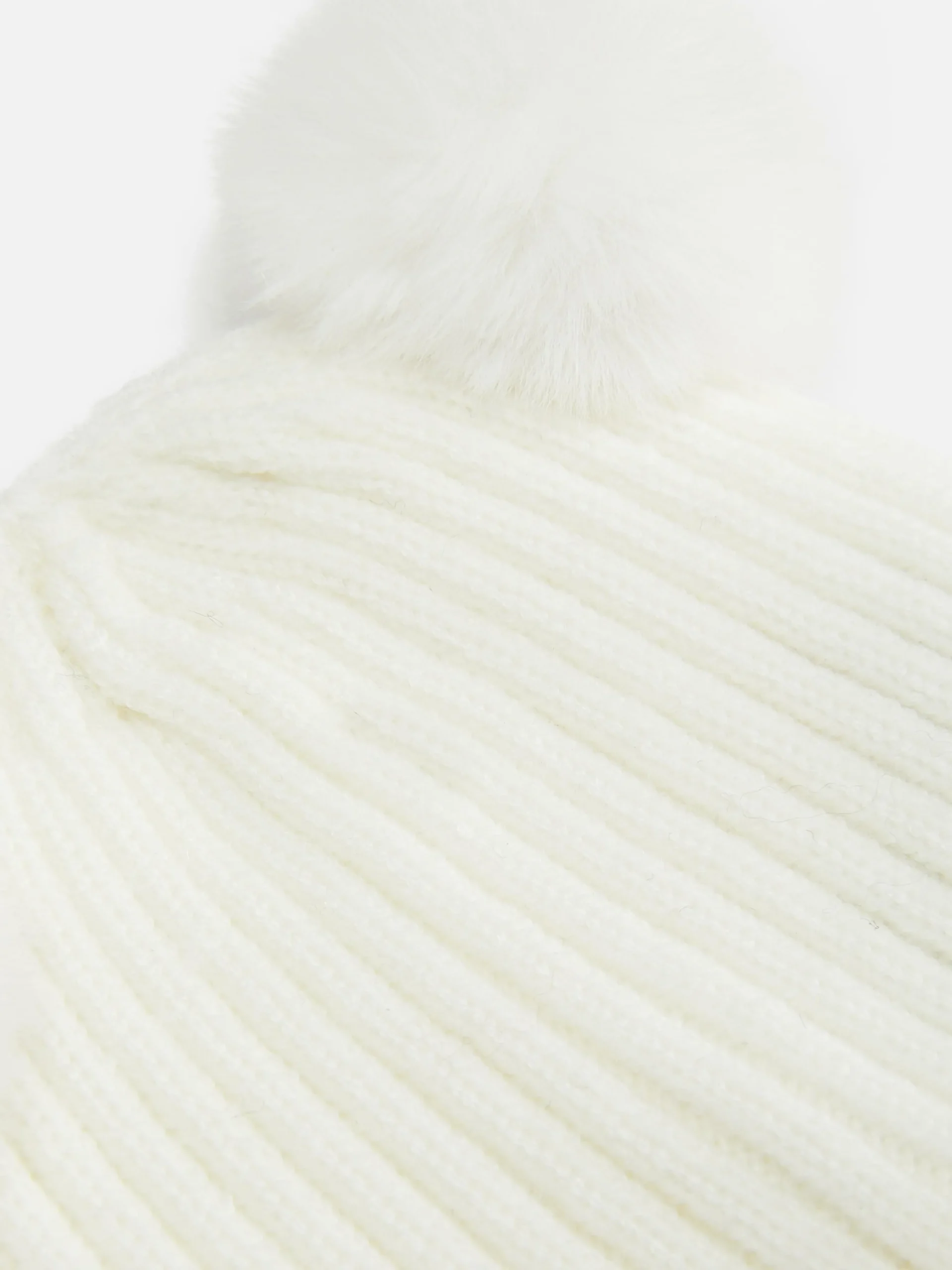 Knit Pompom Beanie