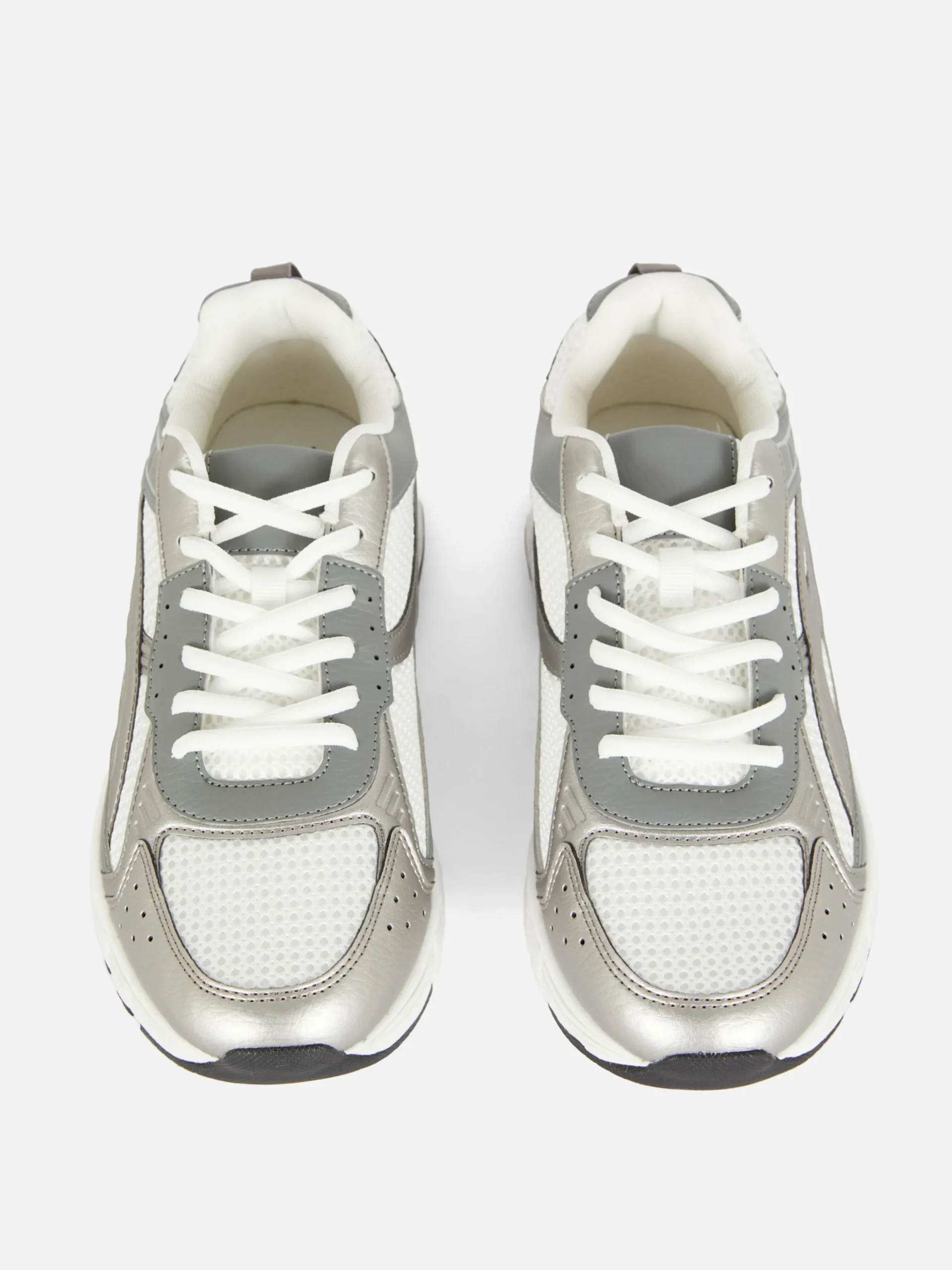 Mesh Panel Sports Sneakers