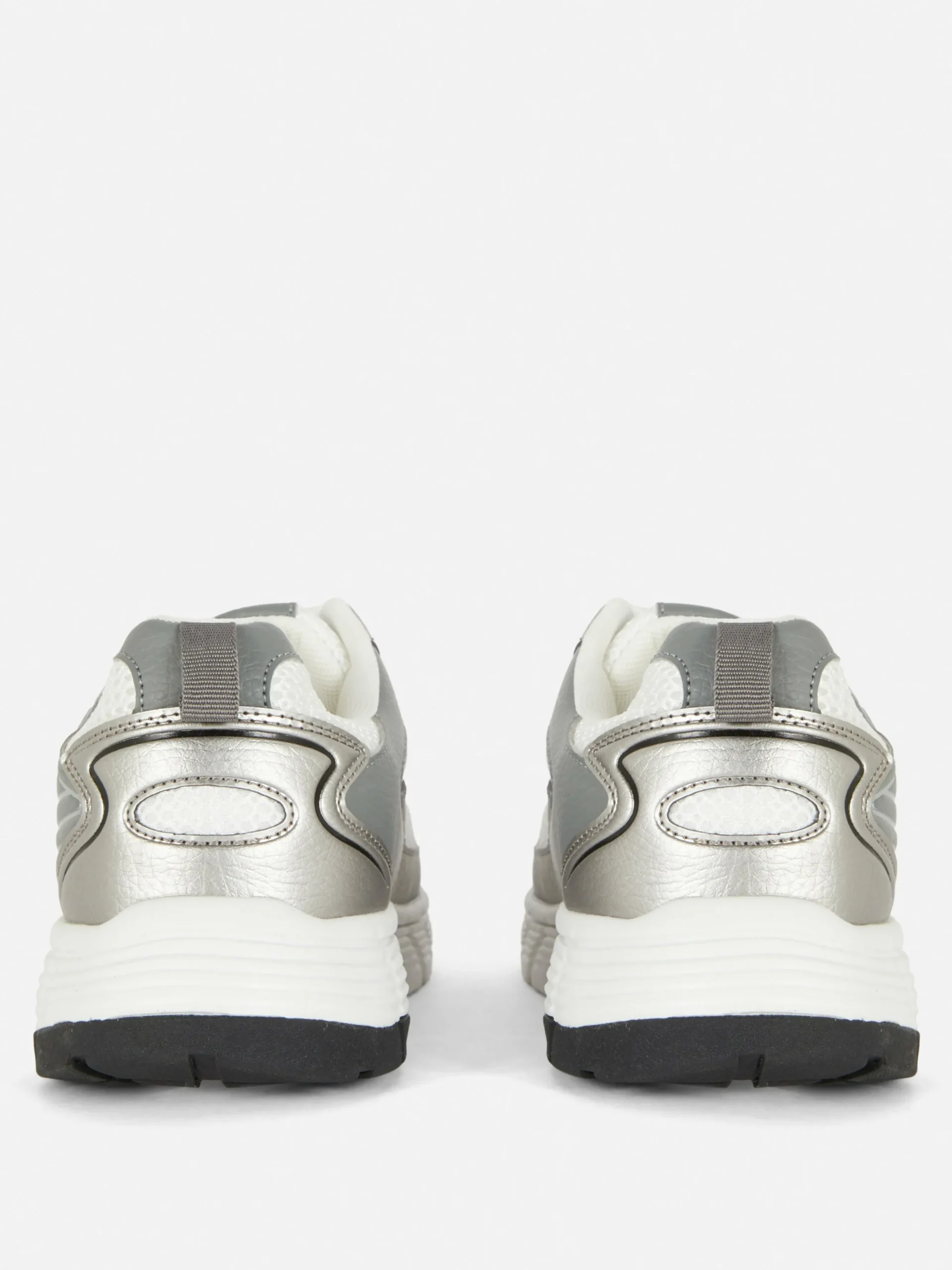 Mesh Panel Sports Sneakers