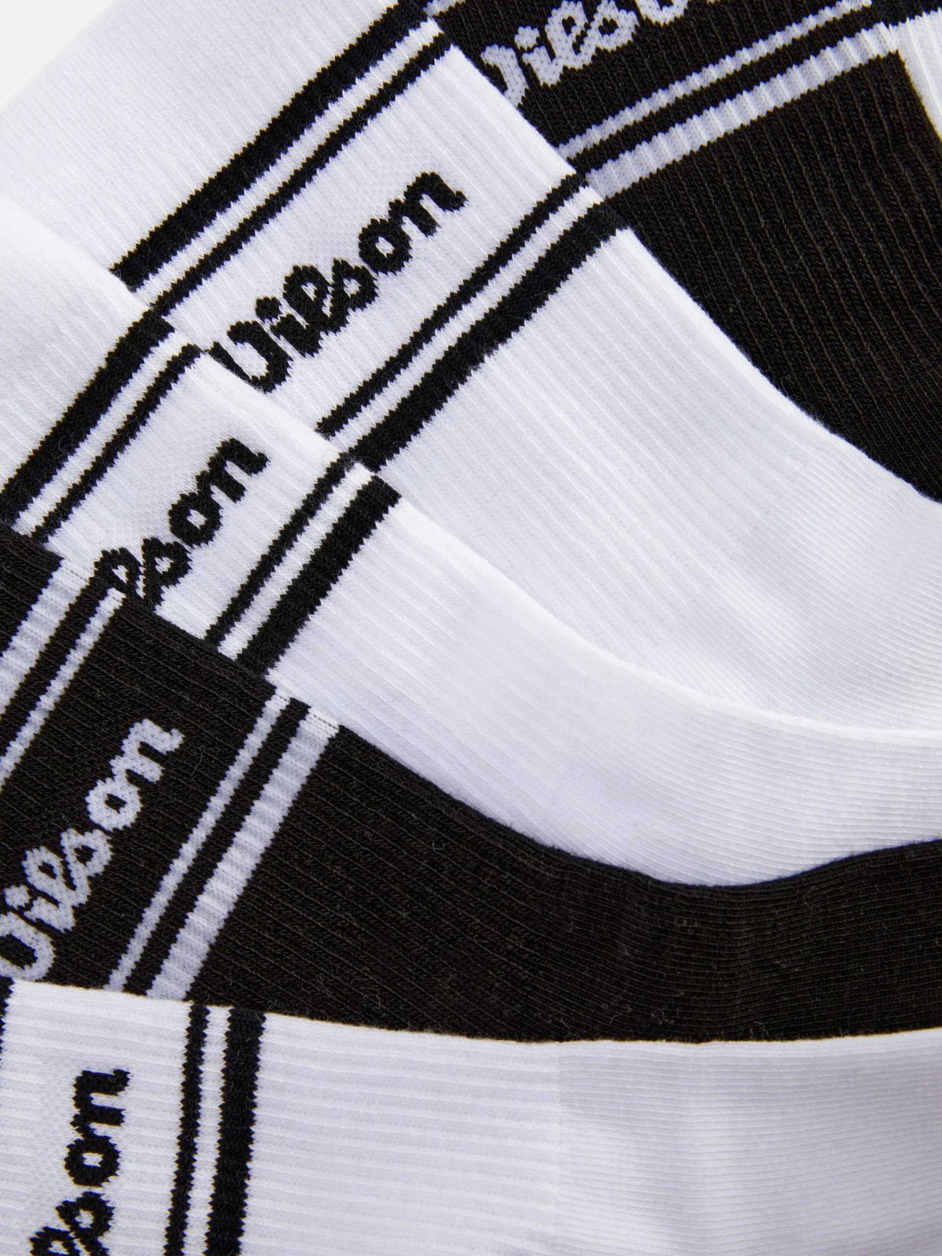 3-Pack Wilson Cushioned Crew Socks