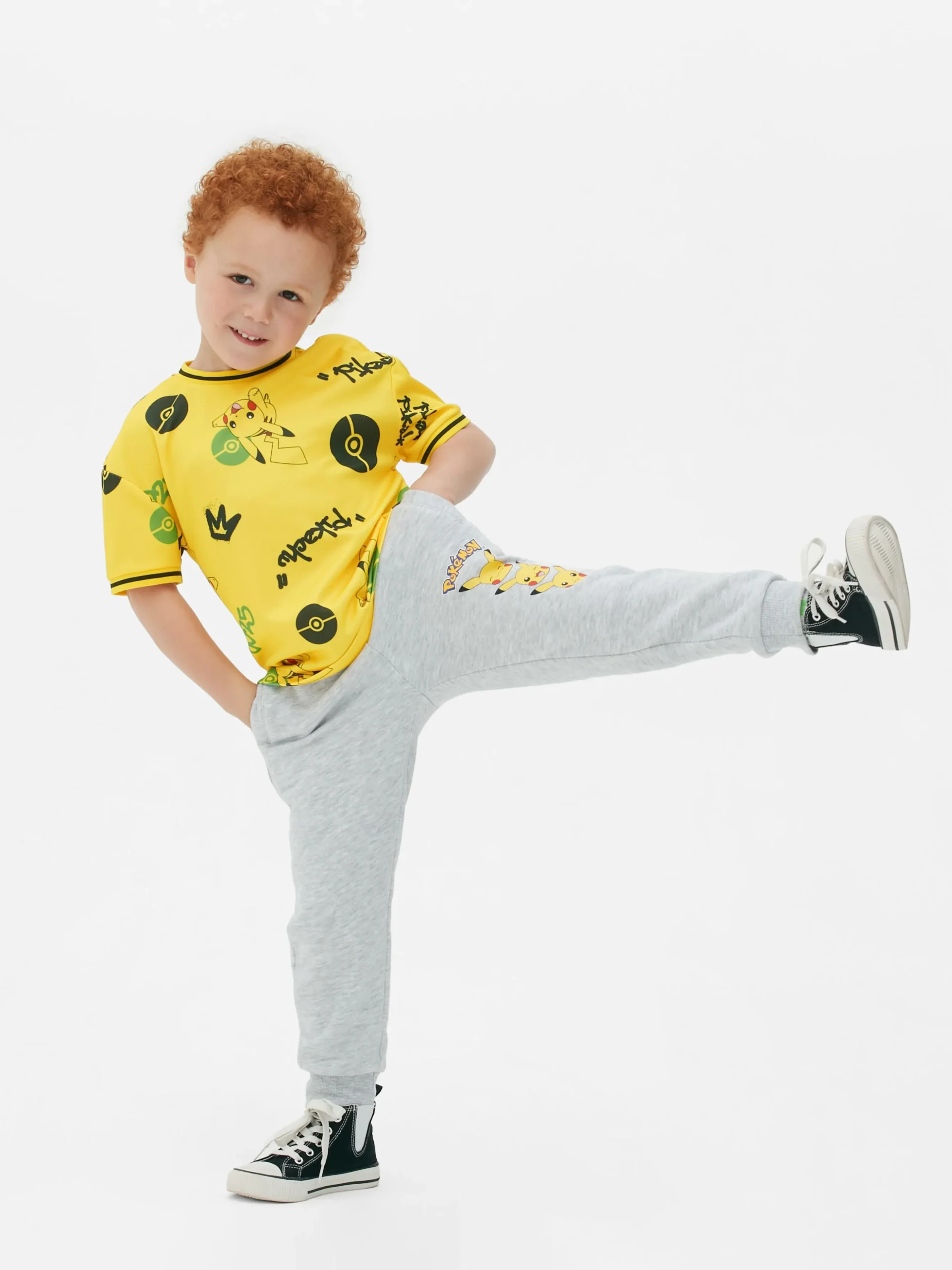 Pokémon Pikachu Graphic T-Shirt