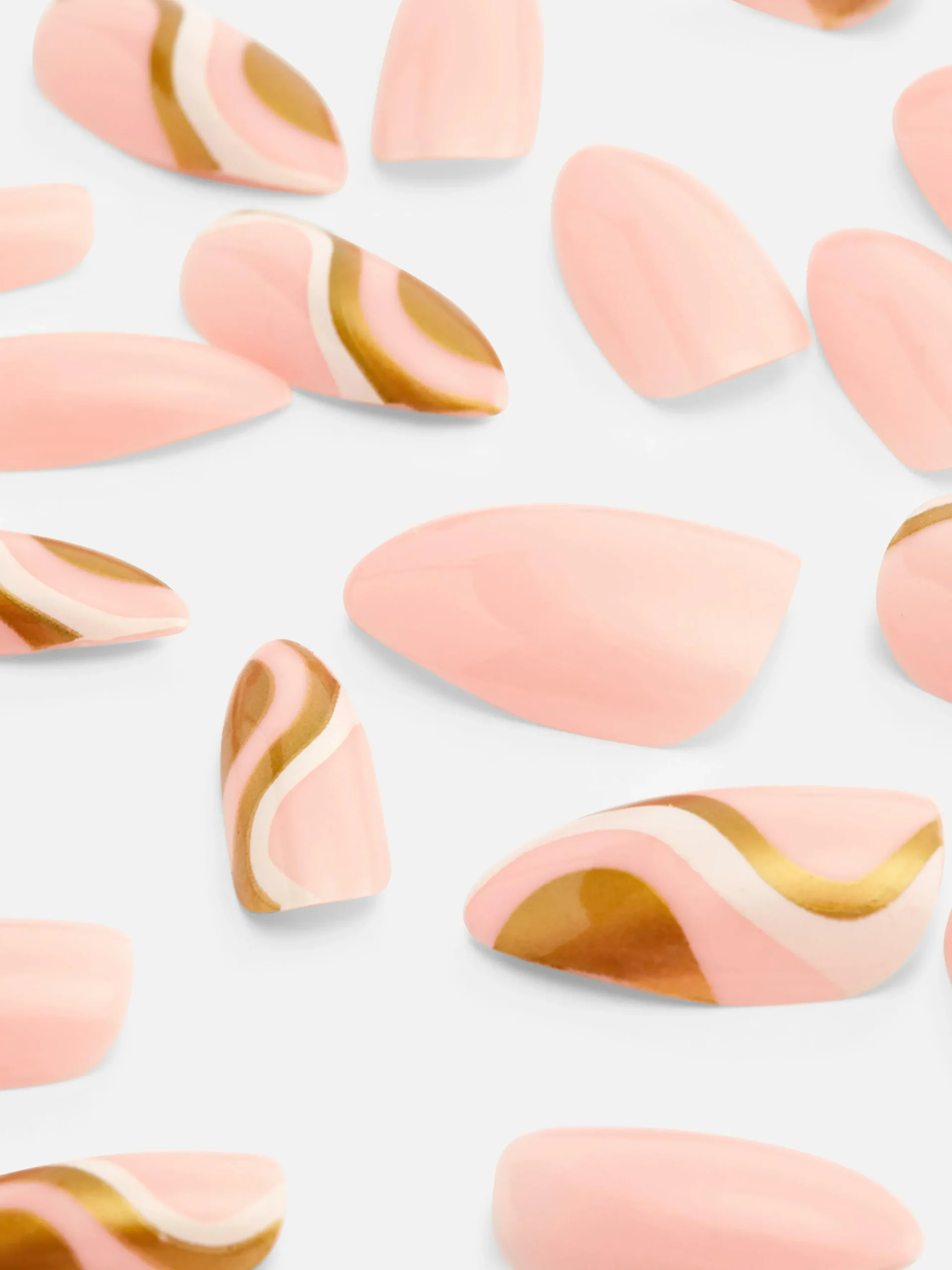 PS Pointed Gloss Swirl Faux Nails