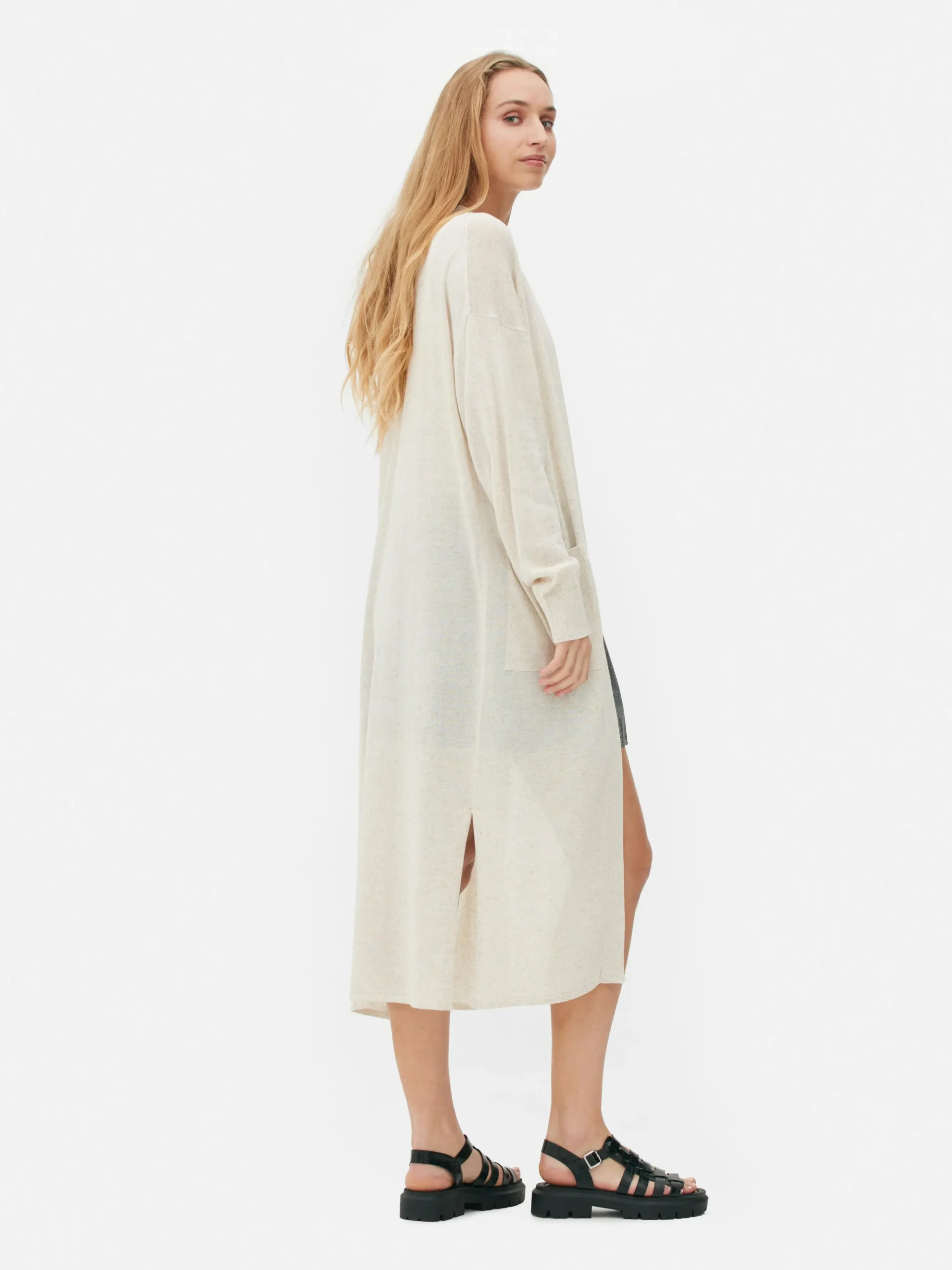Relaxed Edge-to-Edge Maxi Cardigan