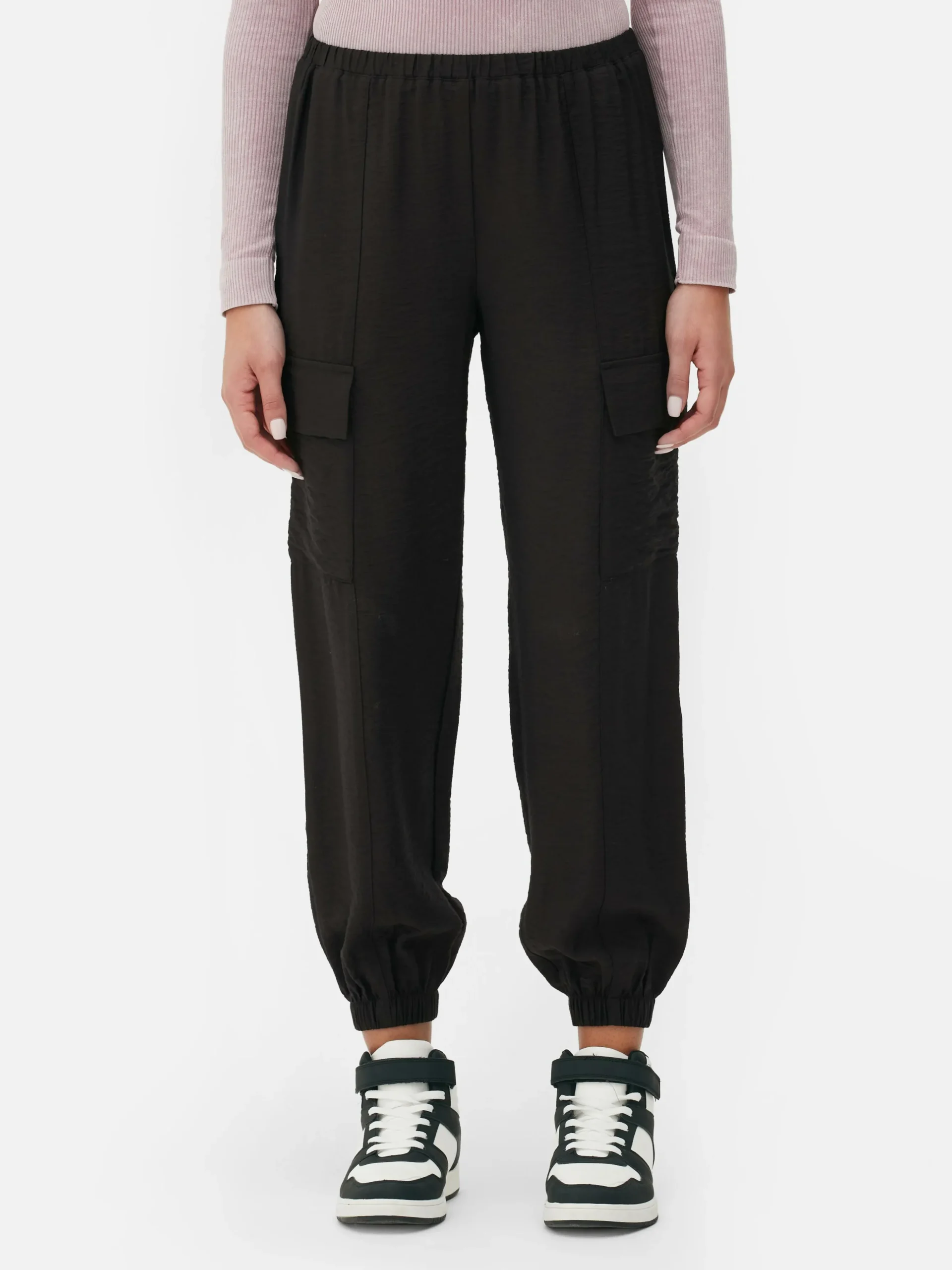 Relaxed Fit Cargo Pants
