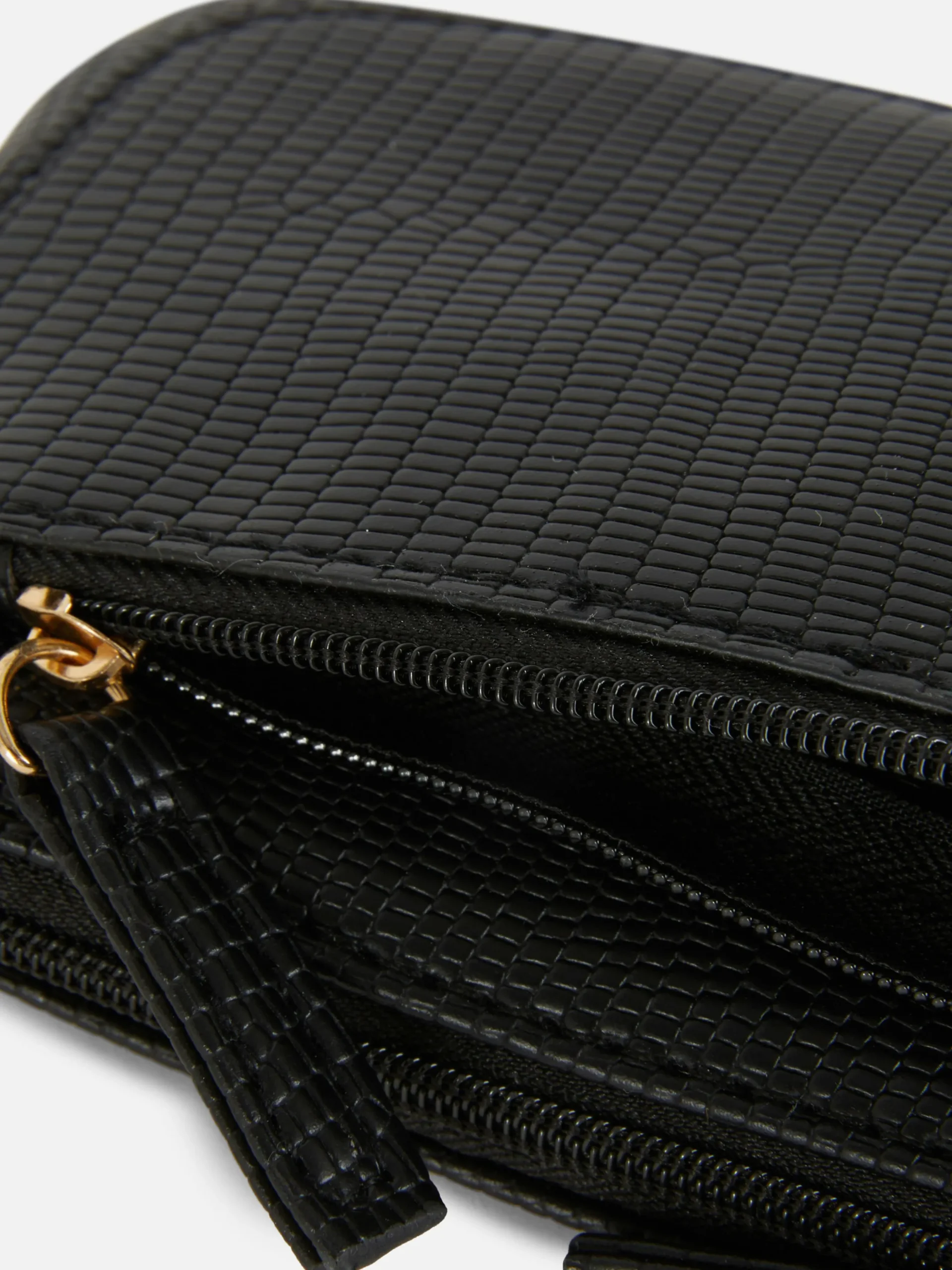 Snake Effect Coin Purse