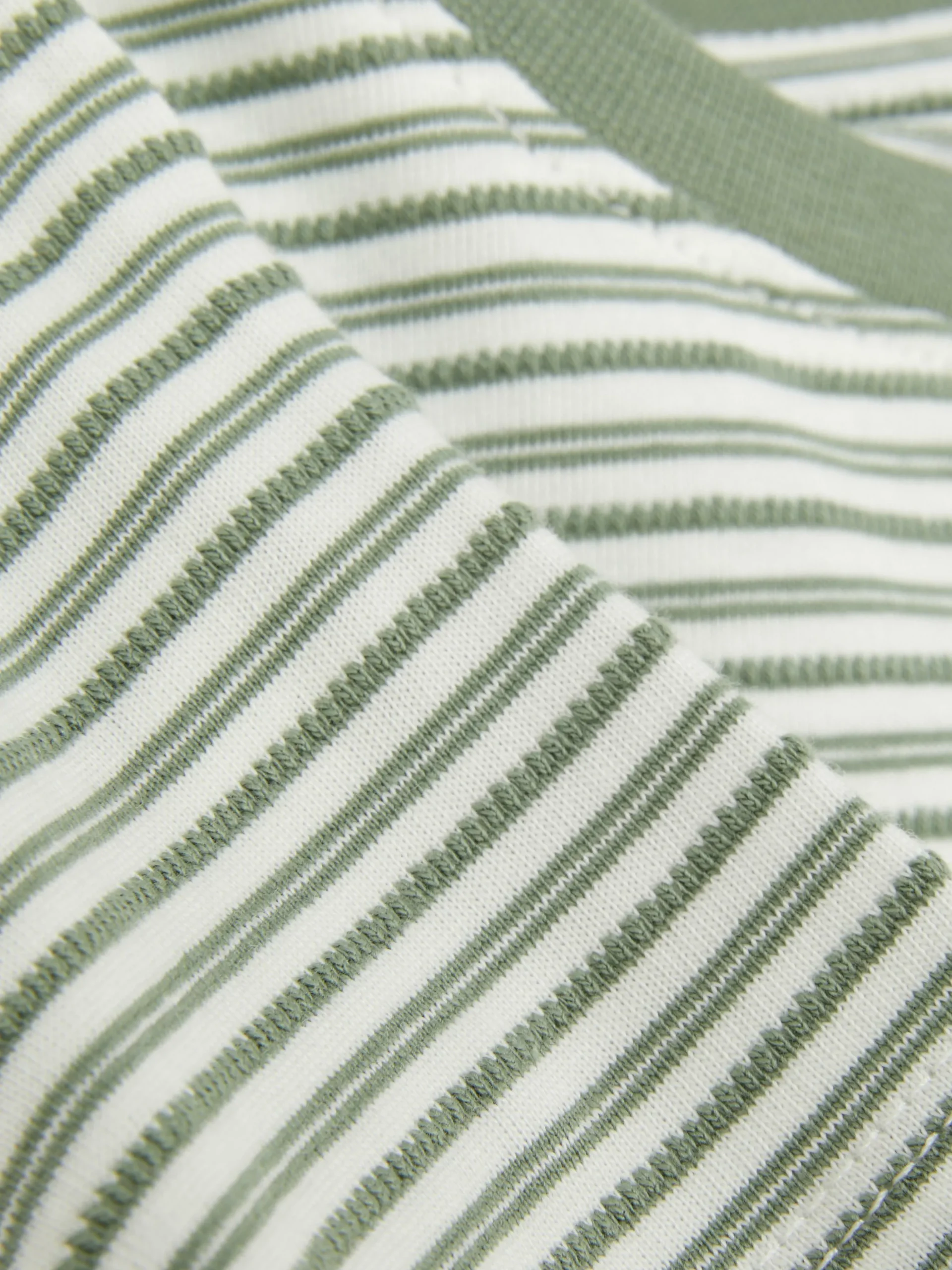 Younger Boy Jacquard Striped T-Shirt